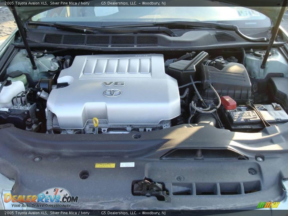 2005 Toyota Avalon XLS Silver Pine Mica / Ivory Photo #19