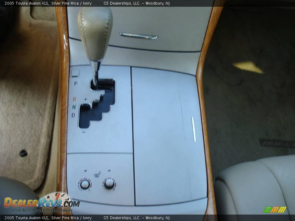 2005 Toyota Avalon XLS Silver Pine Mica / Ivory Photo #27