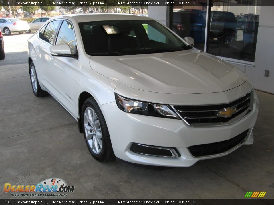 2017 Chevrolet Impala LT Iridescent Pearl Tricoat / Jet Black Photo #1
