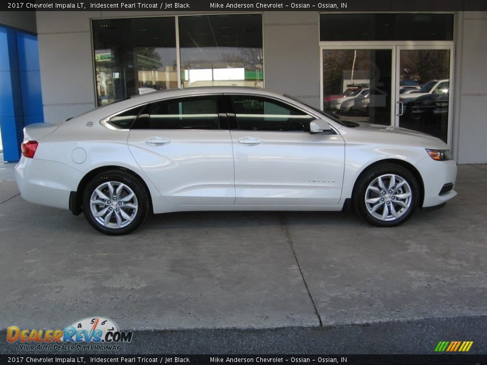 2017 Chevrolet Impala LT Iridescent Pearl Tricoat / Jet Black Photo #2