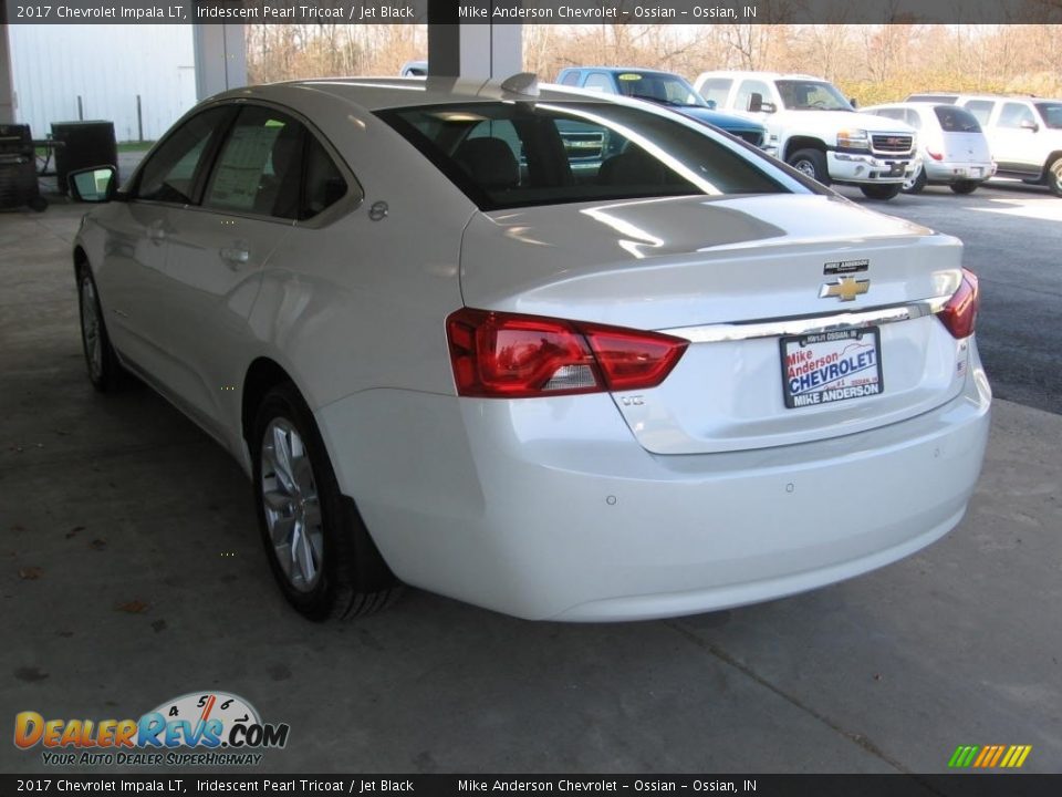 2017 Chevrolet Impala LT Iridescent Pearl Tricoat / Jet Black Photo #3
