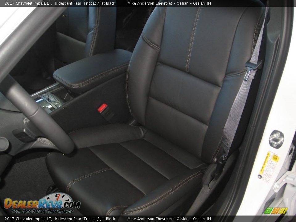 2017 Chevrolet Impala LT Iridescent Pearl Tricoat / Jet Black Photo #7