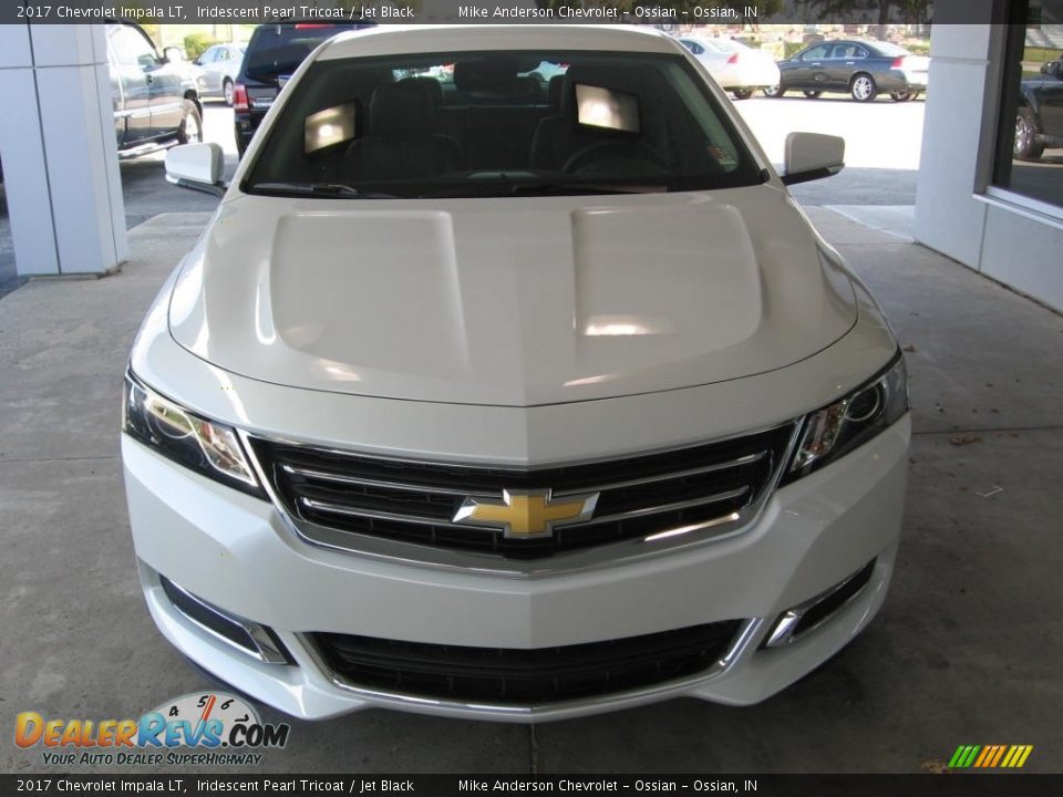 2017 Chevrolet Impala LT Iridescent Pearl Tricoat / Jet Black Photo #19