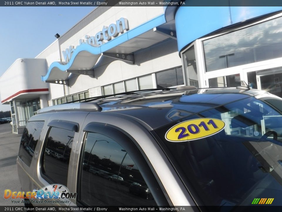 2011 GMC Yukon Denali AWD Mocha Steel Metallic / Ebony Photo #4