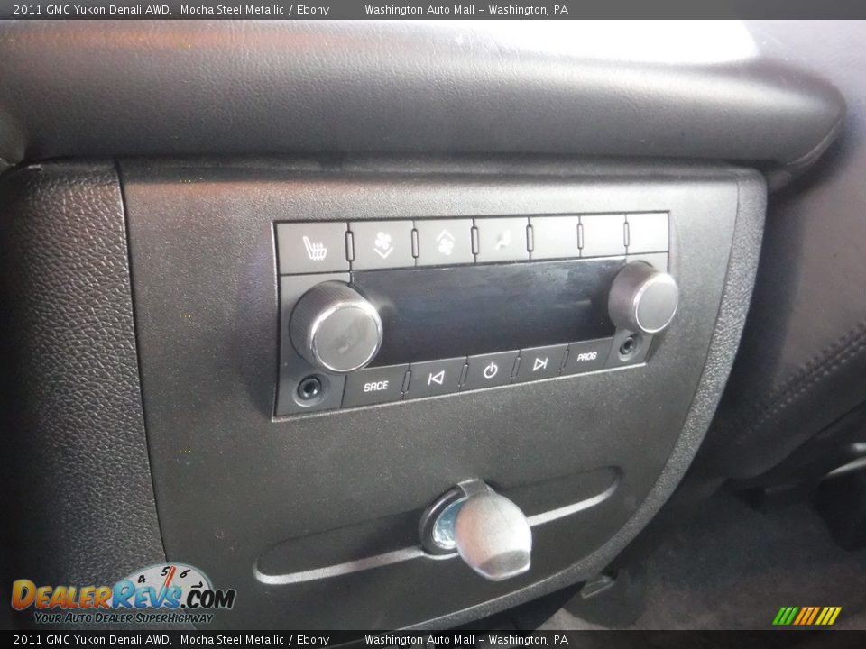 2011 GMC Yukon Denali AWD Mocha Steel Metallic / Ebony Photo #22