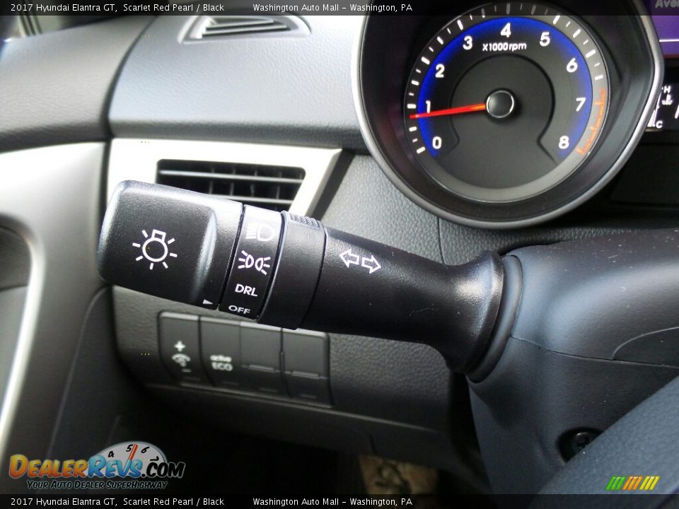 Controls of 2017 Hyundai Elantra GT  Photo #25