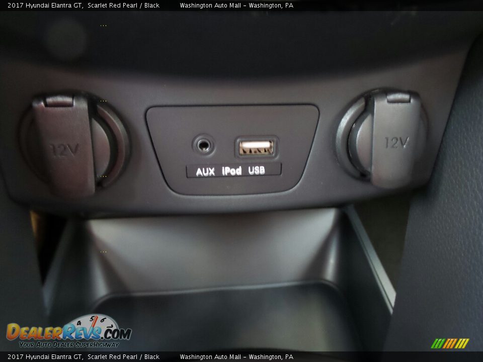 Controls of 2017 Hyundai Elantra GT  Photo #32