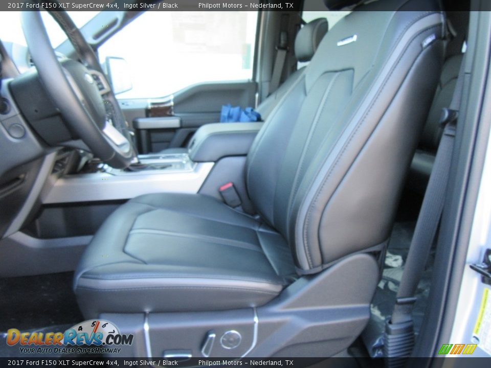 Front Seat of 2017 Ford F150 XLT SuperCrew 4x4 Photo #21