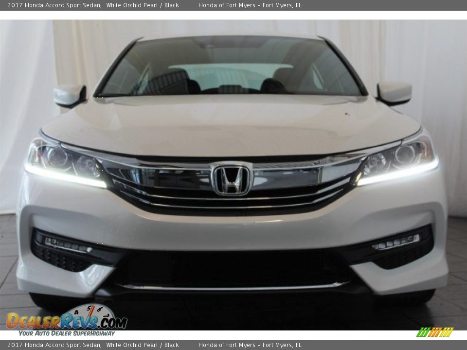 2017 Honda Accord Sport Sedan White Orchid Pearl / Black Photo #4