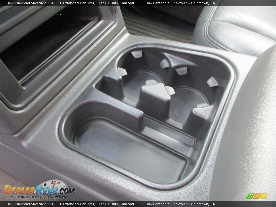 2004 Chevrolet Silverado 1500 LT Extended Cab 4x4 Black / Dark Charcoal Photo #28