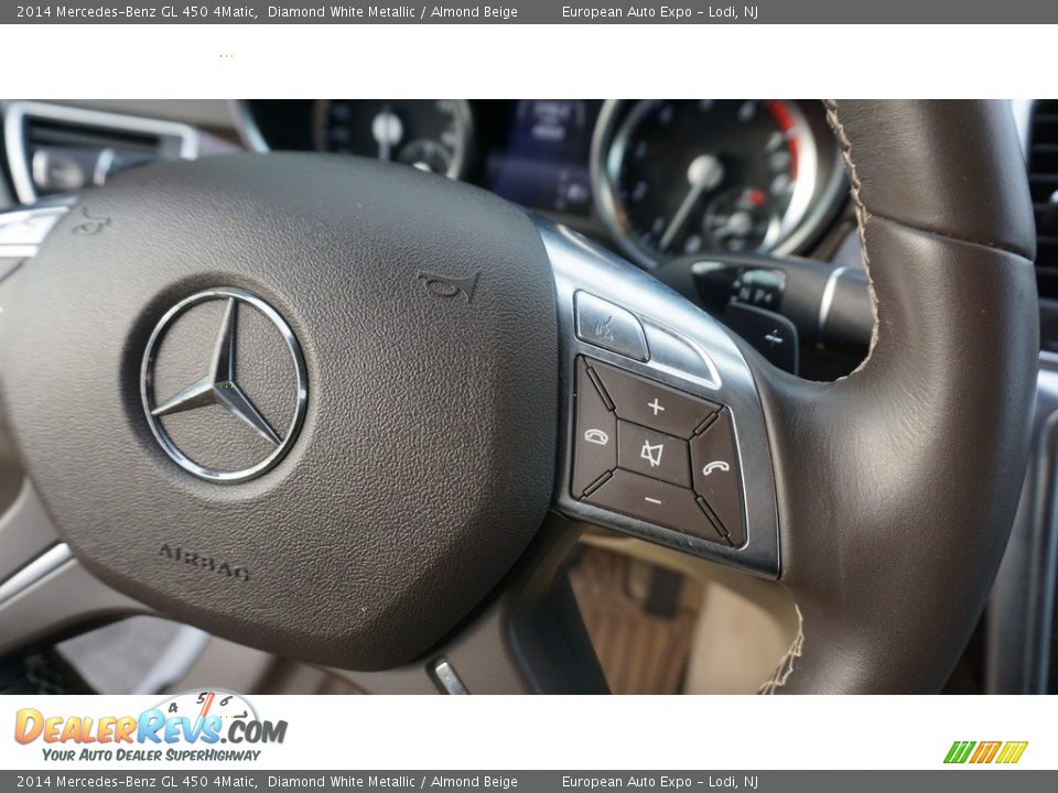 2014 Mercedes-Benz GL 450 4Matic Diamond White Metallic / Almond Beige Photo #21
