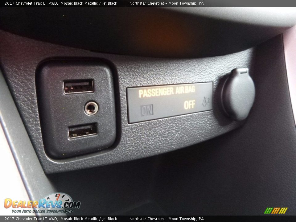 2017 Chevrolet Trax LT AWD Mosaic Black Metallic / Jet Black Photo #19