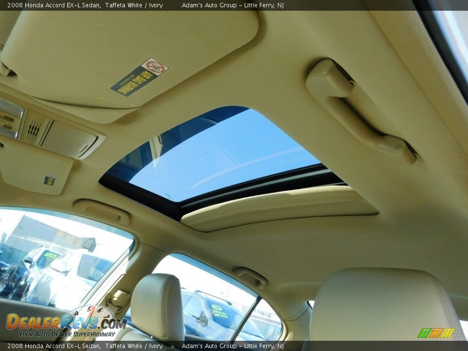 2008 Honda Accord EX-L Sedan Taffeta White / Ivory Photo #12