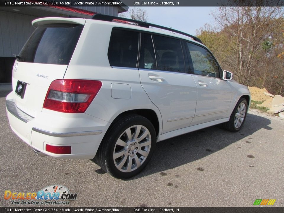 2011 Mercedes-Benz GLK 350 4Matic Arctic White / Almond/Black Photo #8