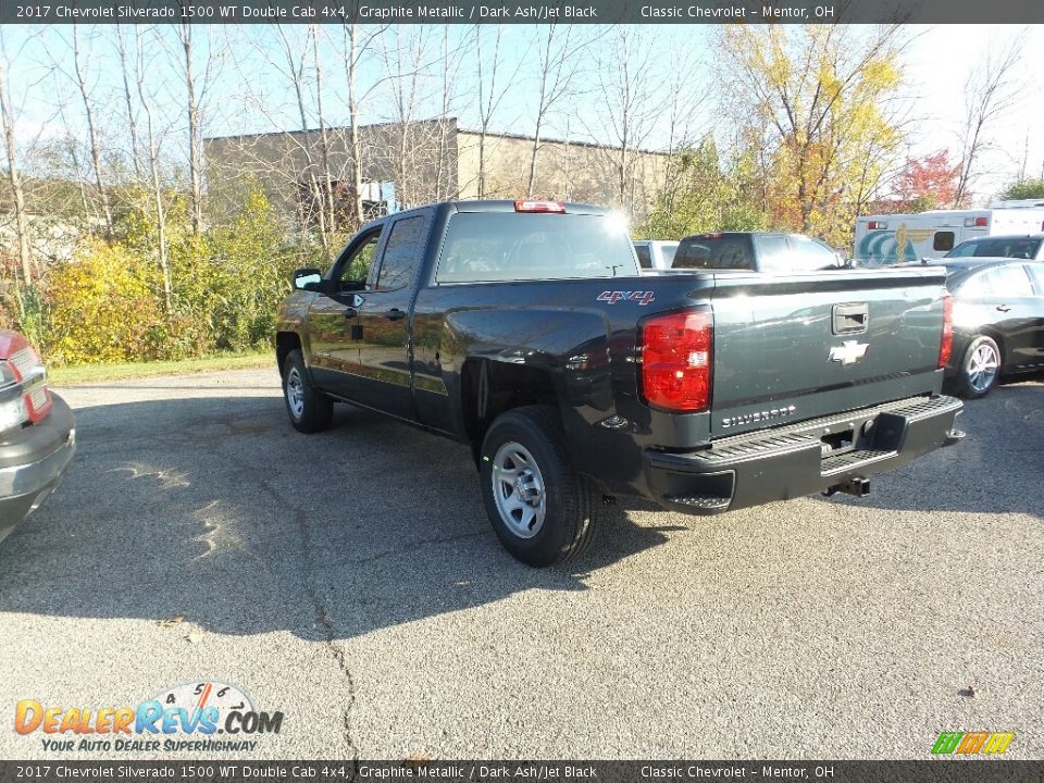 2017 Chevrolet Silverado 1500 WT Double Cab 4x4 Graphite Metallic / Dark Ash/Jet Black Photo #5