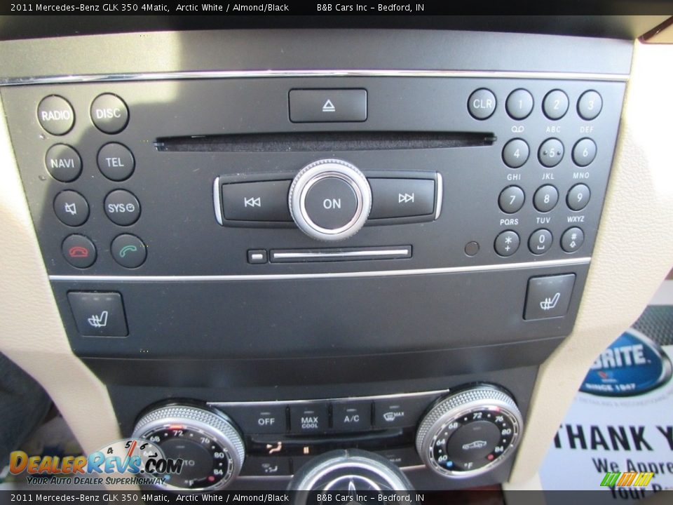 2011 Mercedes-Benz GLK 350 4Matic Arctic White / Almond/Black Photo #33