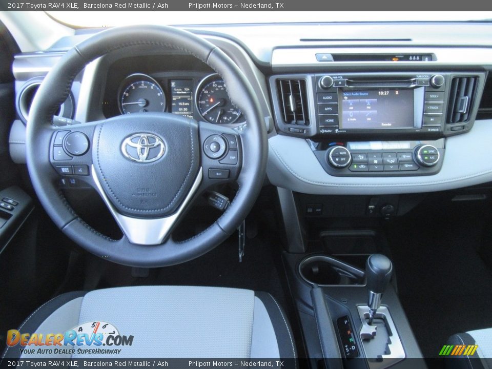 Controls of 2017 Toyota RAV4 XLE Photo #24