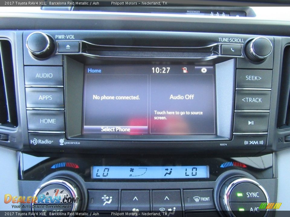 Controls of 2017 Toyota RAV4 XLE Photo #26