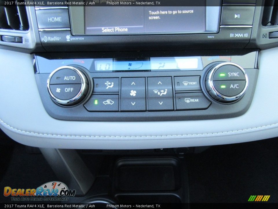 Controls of 2017 Toyota RAV4 XLE Photo #27