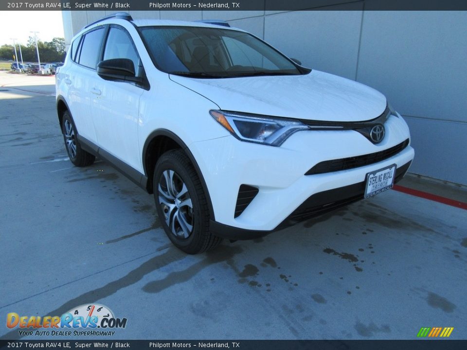 2017 Toyota RAV4 LE Super White / Black Photo #2