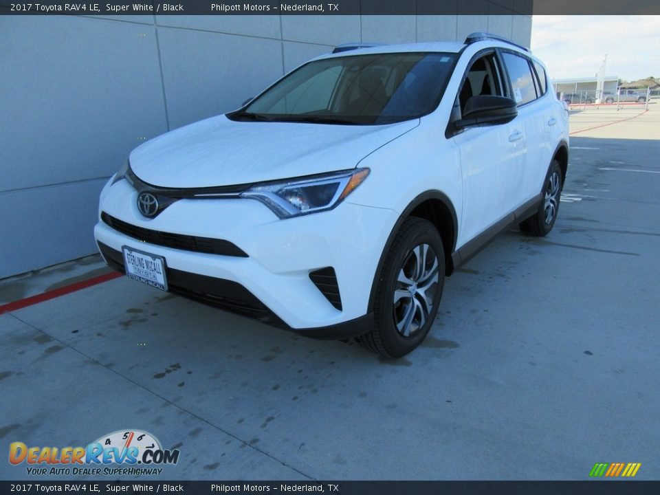 2017 Toyota RAV4 LE Super White / Black Photo #7