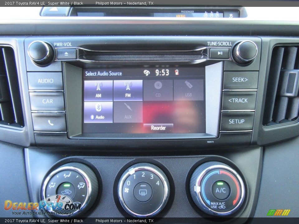 2017 Toyota RAV4 LE Super White / Black Photo #25