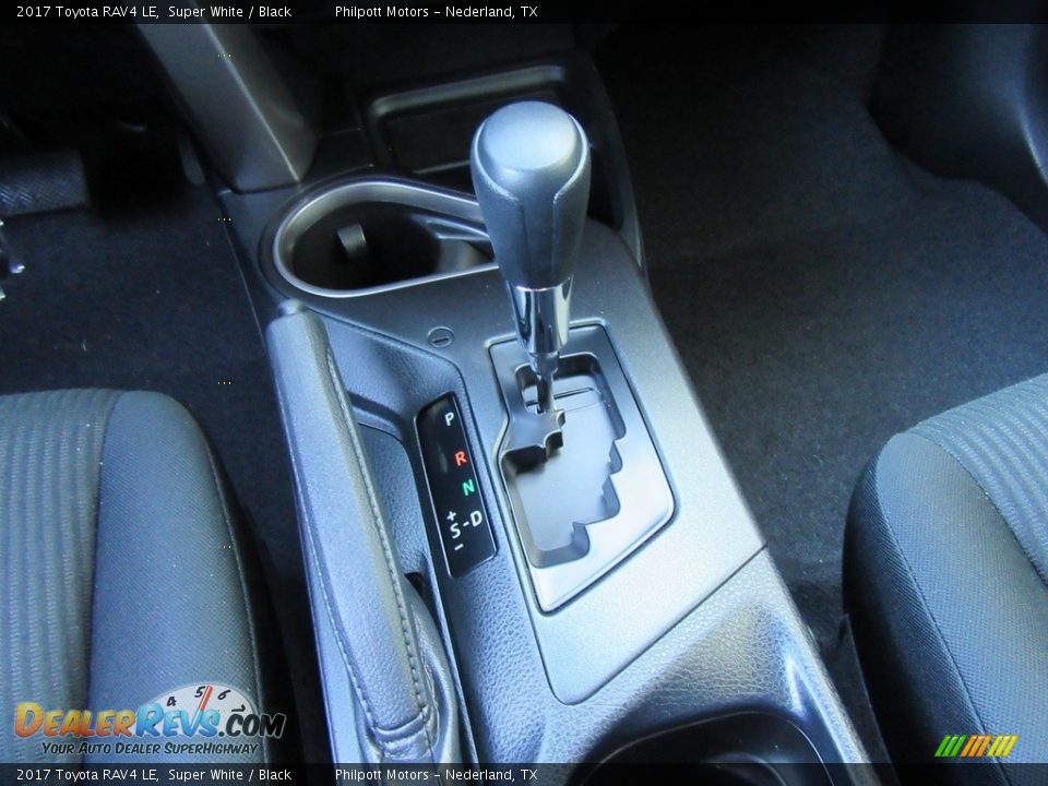 2017 Toyota RAV4 LE Super White / Black Photo #27