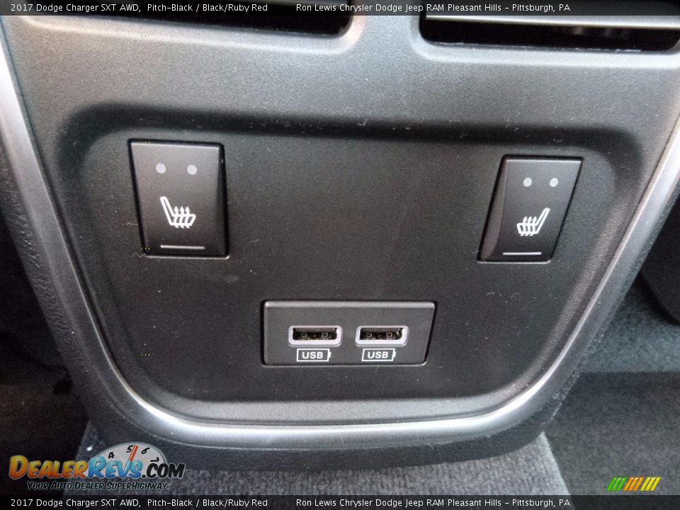 Controls of 2017 Dodge Charger SXT AWD Photo #11