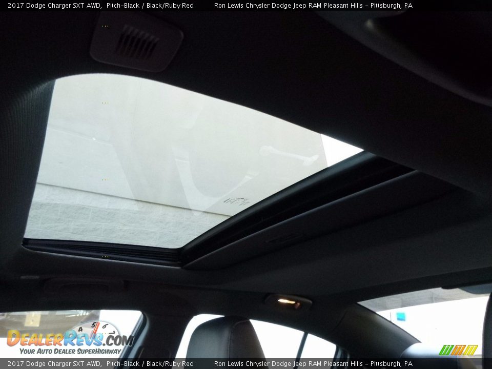 Sunroof of 2017 Dodge Charger SXT AWD Photo #16