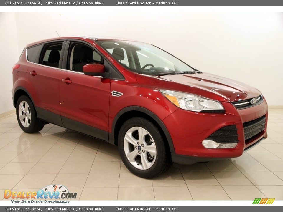 2016 Ford Escape SE Ruby Red Metallic / Charcoal Black Photo #1