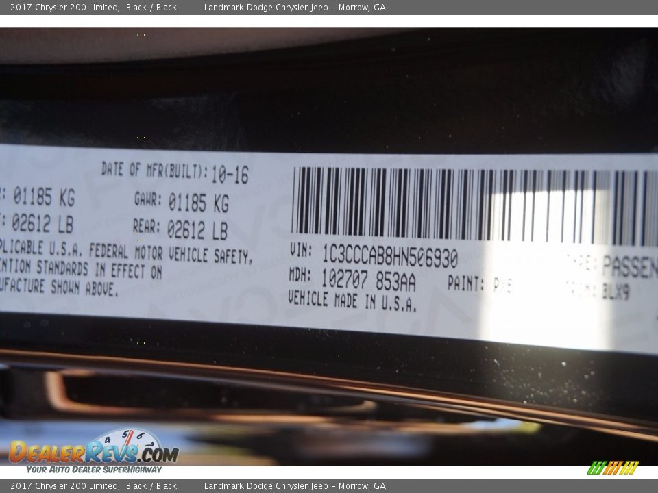 2017 Chrysler 200 Limited Black / Black Photo #9