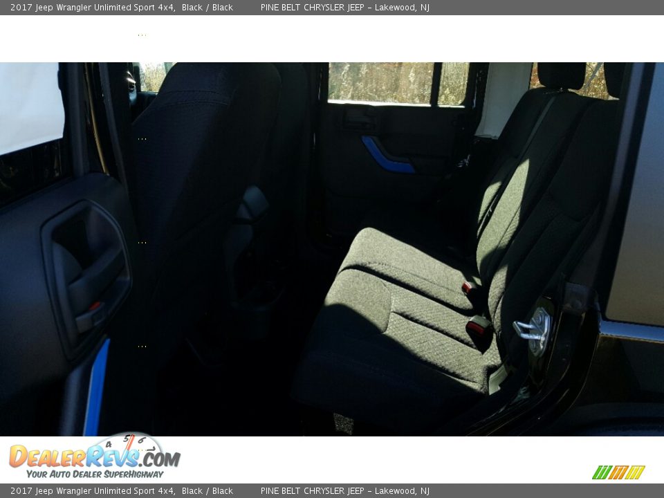 2017 Jeep Wrangler Unlimited Sport 4x4 Black / Black Photo #8