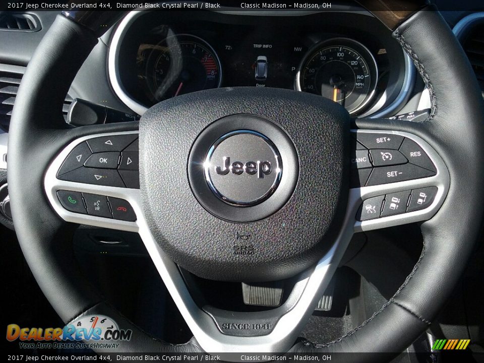 2017 Jeep Cherokee Overland 4x4 Steering Wheel Photo #7