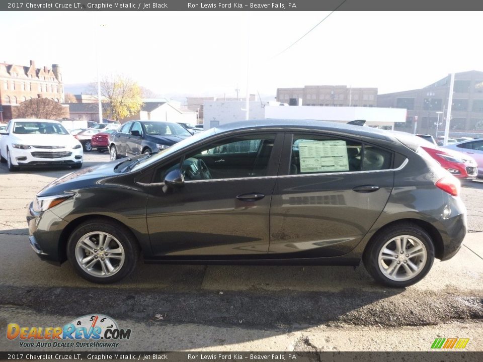 2017 Chevrolet Cruze LT Graphite Metallic / Jet Black Photo #6