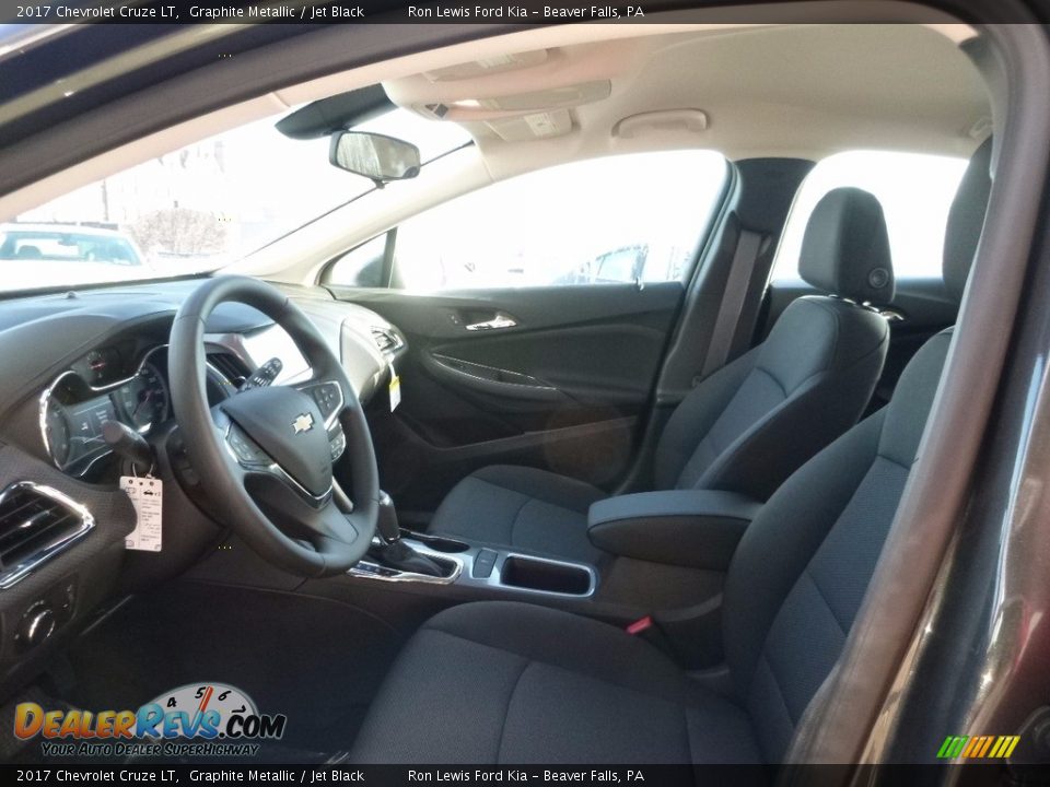 2017 Chevrolet Cruze LT Graphite Metallic / Jet Black Photo #11