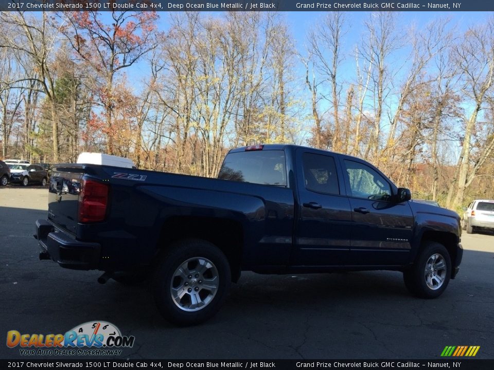2017 Chevrolet Silverado 1500 LT Double Cab 4x4 Deep Ocean Blue Metallic / Jet Black Photo #4