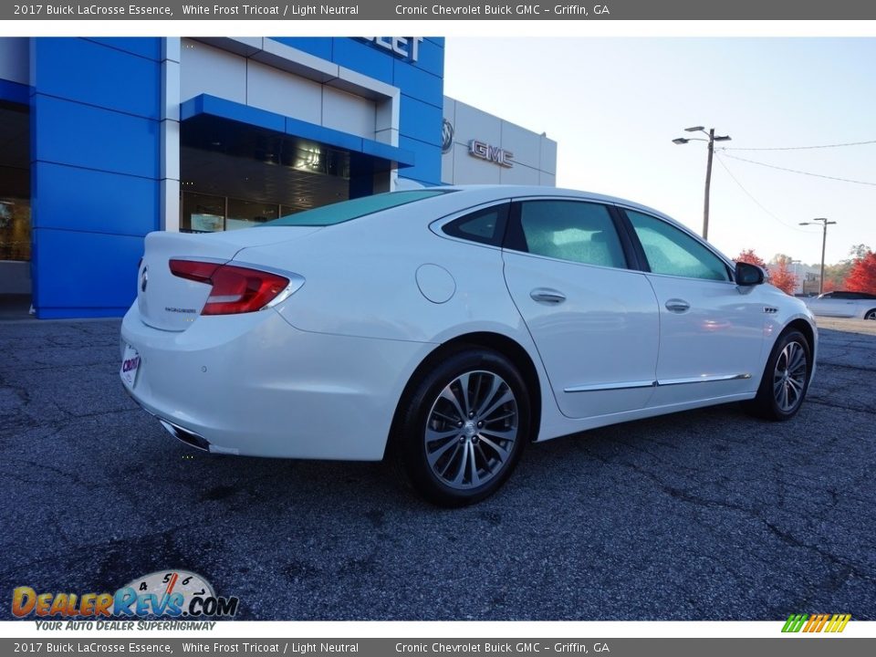 2017 Buick LaCrosse Essence White Frost Tricoat / Light Neutral Photo #7