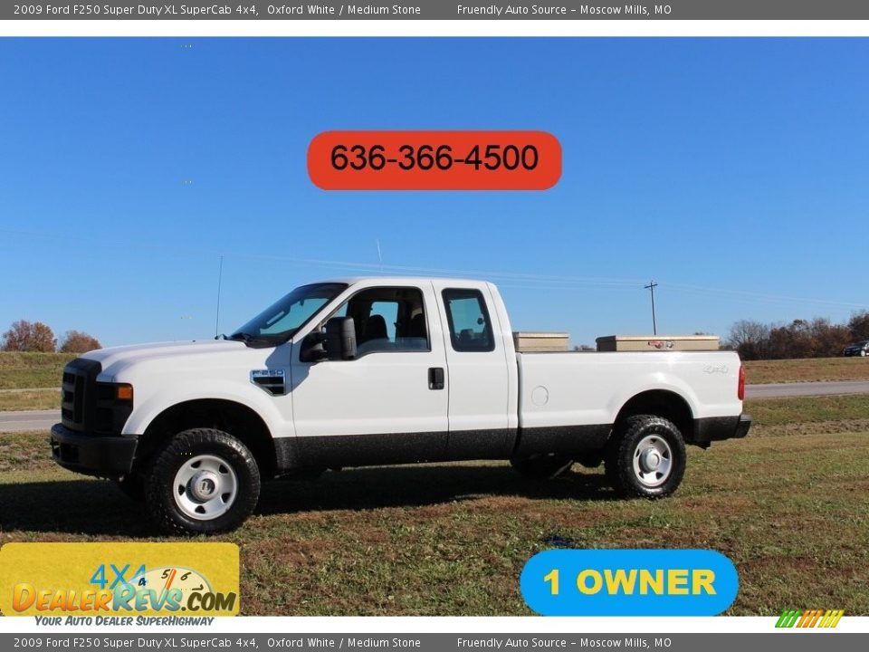 2009 Ford F250 Super Duty XL SuperCab 4x4 Oxford White / Medium Stone Photo #1