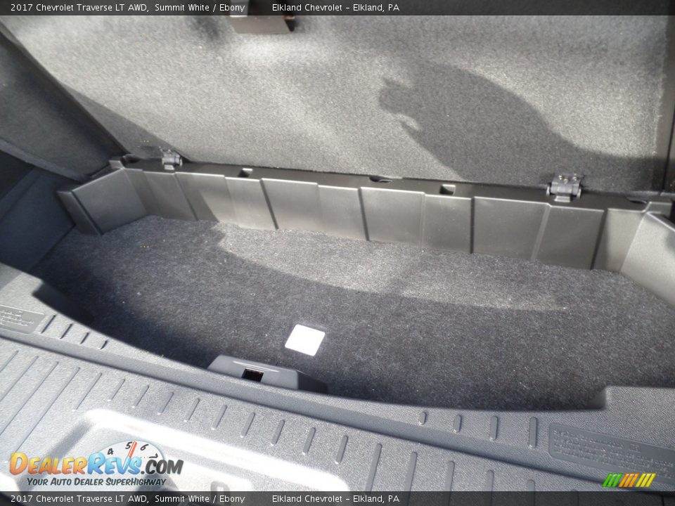 2017 Chevrolet Traverse LT AWD Summit White / Ebony Photo #20