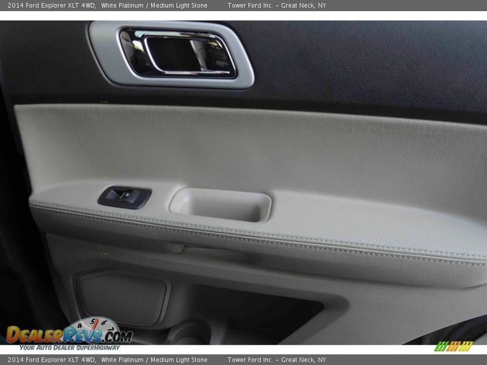 2014 Ford Explorer XLT 4WD White Platinum / Medium Light Stone Photo #31