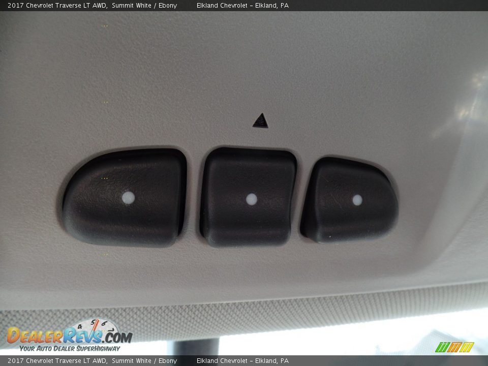 2017 Chevrolet Traverse LT AWD Summit White / Ebony Photo #34