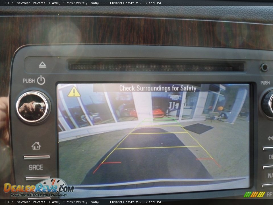 2017 Chevrolet Traverse LT AWD Summit White / Ebony Photo #36