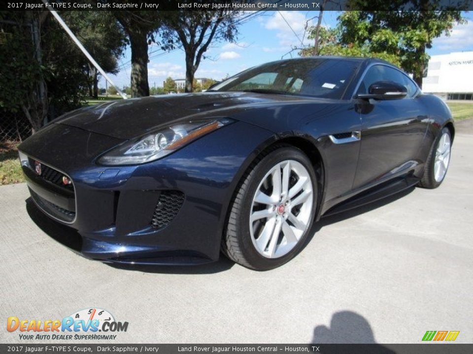 Front 3/4 View of 2017 Jaguar F-TYPE S Coupe Photo #10