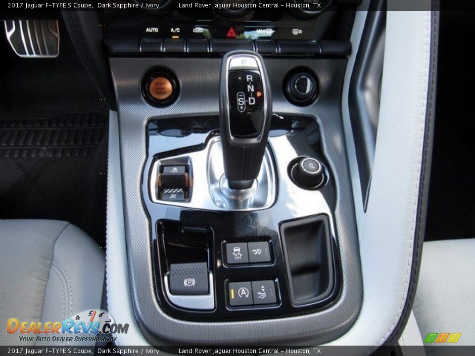 2017 Jaguar F-TYPE S Coupe Shifter Photo #27