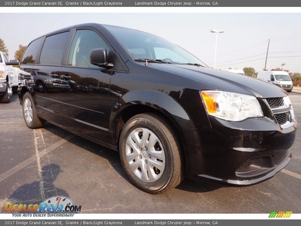 2017 Dodge Grand Caravan SE Granite / Black/Light Graystone Photo #4