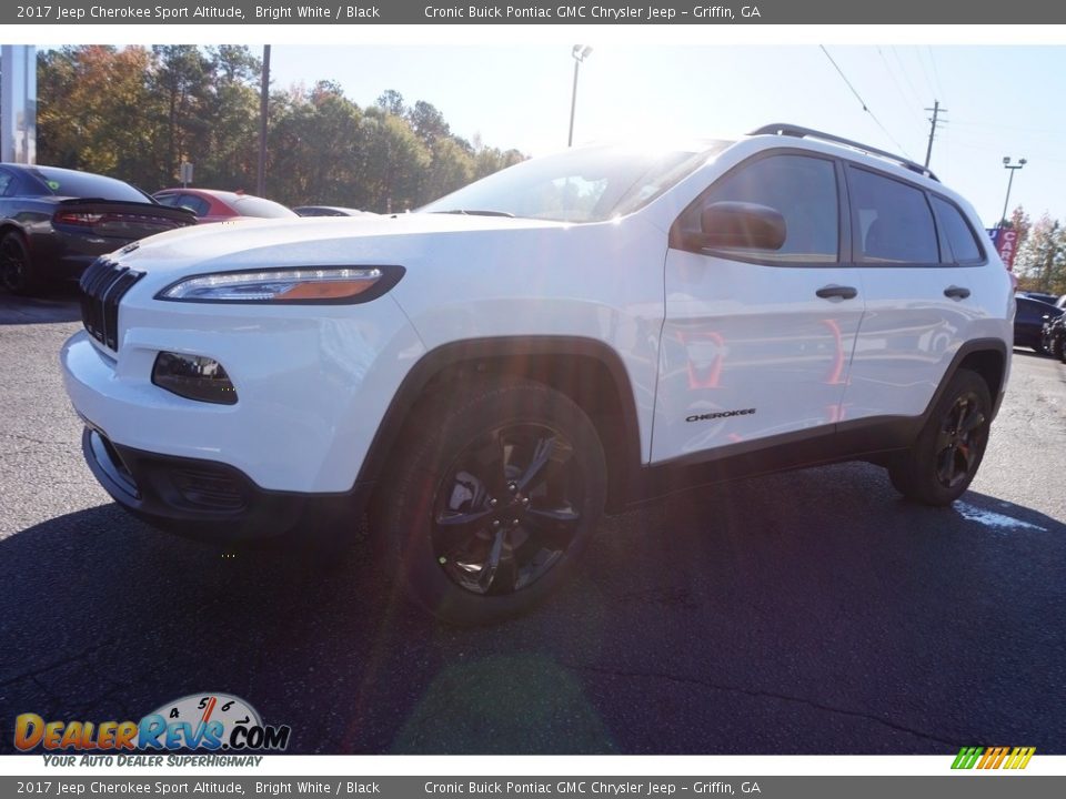 2017 Jeep Cherokee Sport Altitude Bright White / Black Photo #3