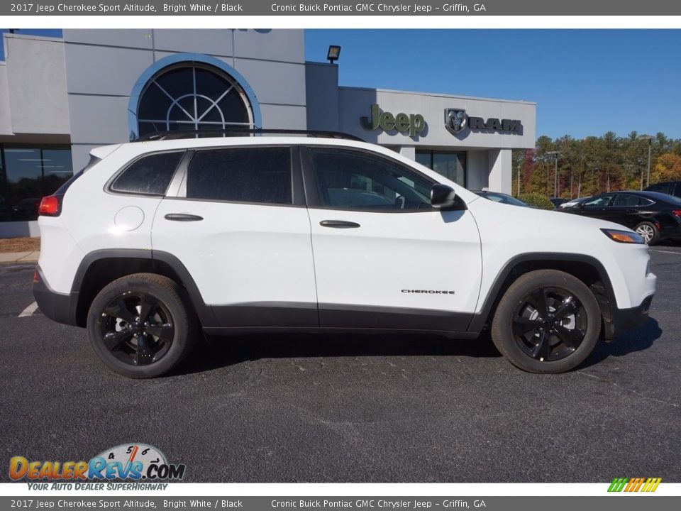 2017 Jeep Cherokee Sport Altitude Bright White / Black Photo #8
