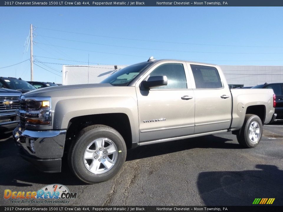 2017 Chevrolet Silverado 1500 LT Crew Cab 4x4 Pepperdust Metallic / Jet Black Photo #1