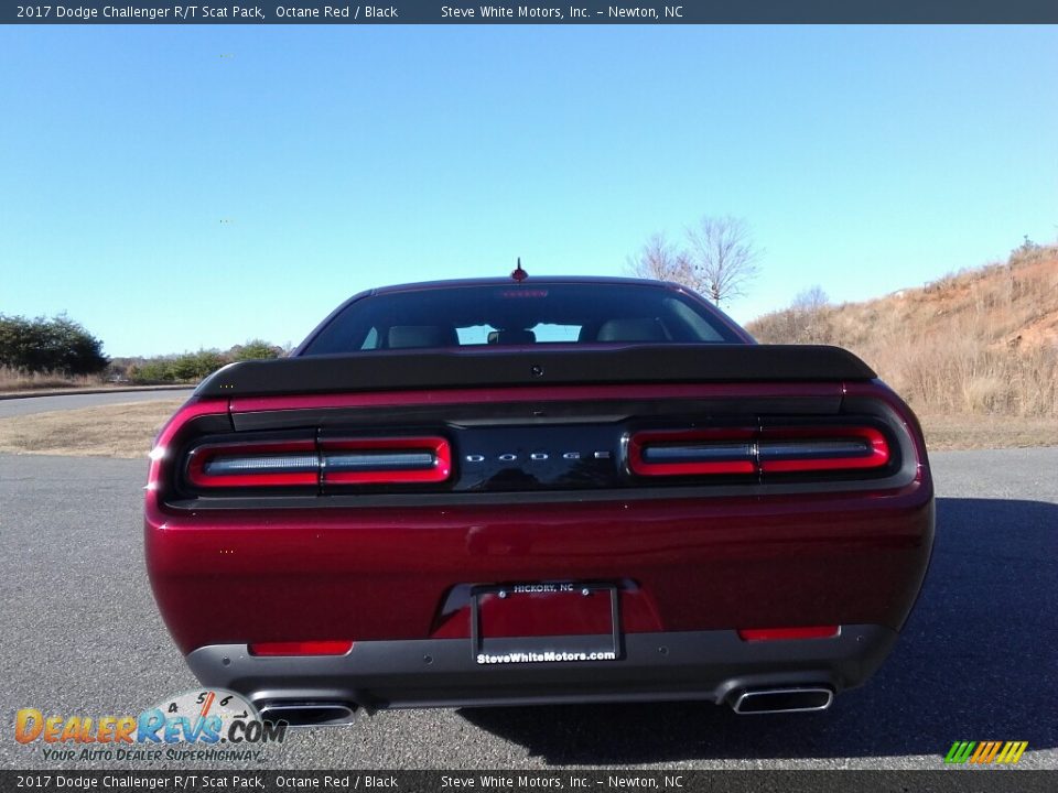 Exhaust of 2017 Dodge Challenger R/T Scat Pack Photo #7