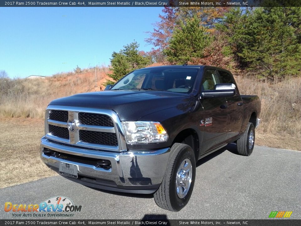 2017 Ram 2500 Tradesman Crew Cab 4x4 Maximum Steel Metallic / Black/Diesel Gray Photo #2
